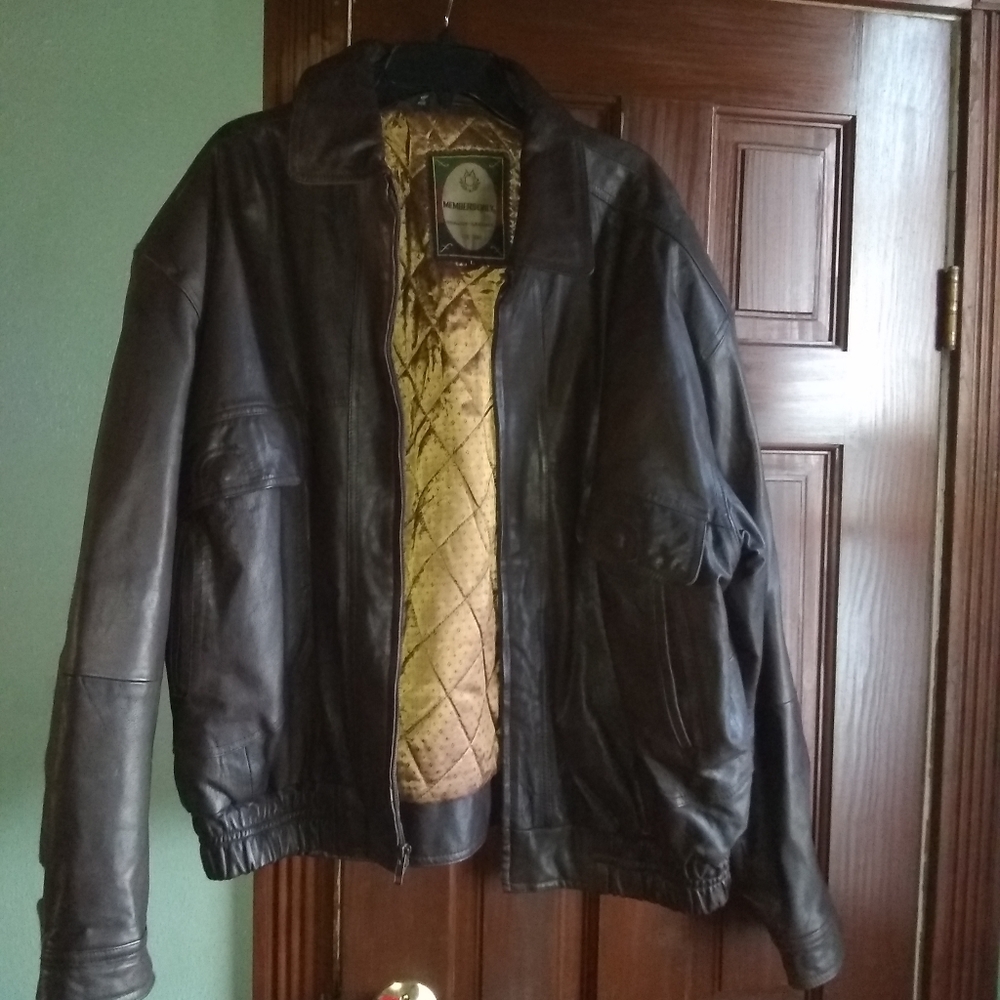 Mens Members Only Leather jacket